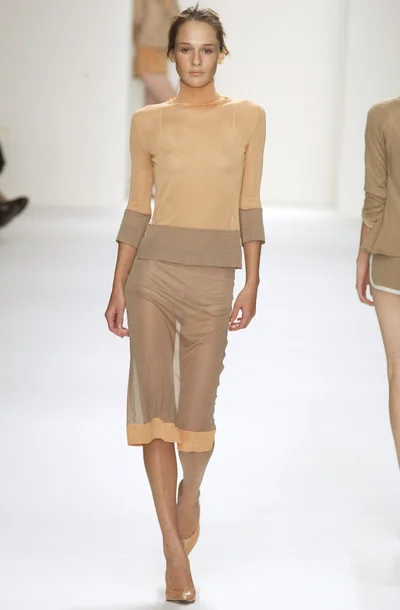 Look 15